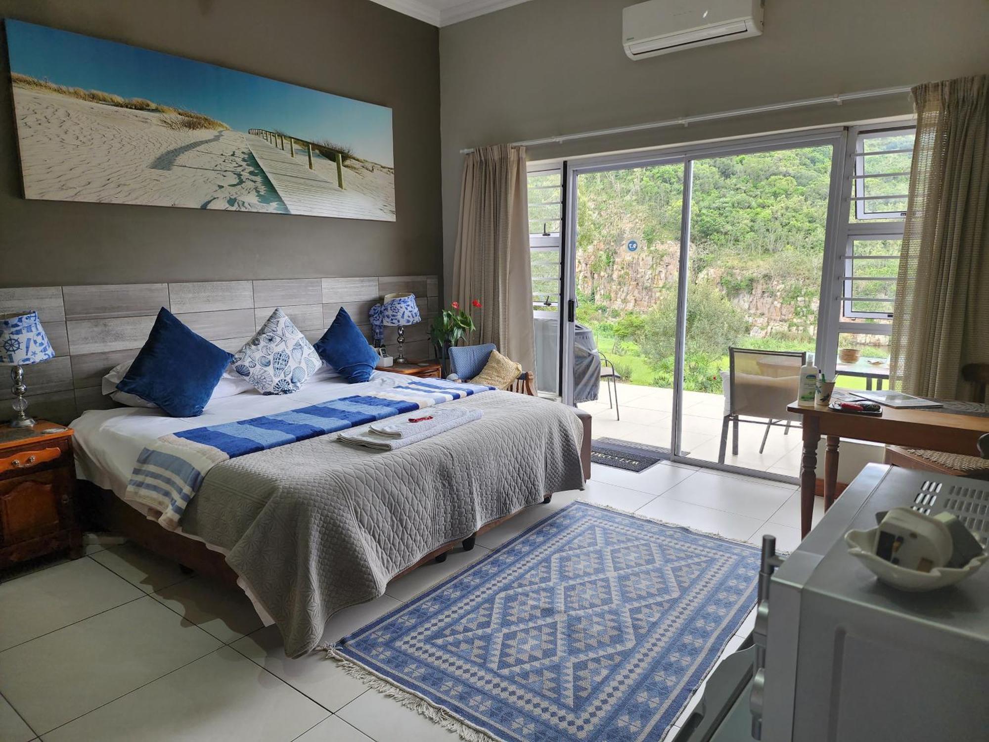 Mackenzies Accommodation East London Esterno foto