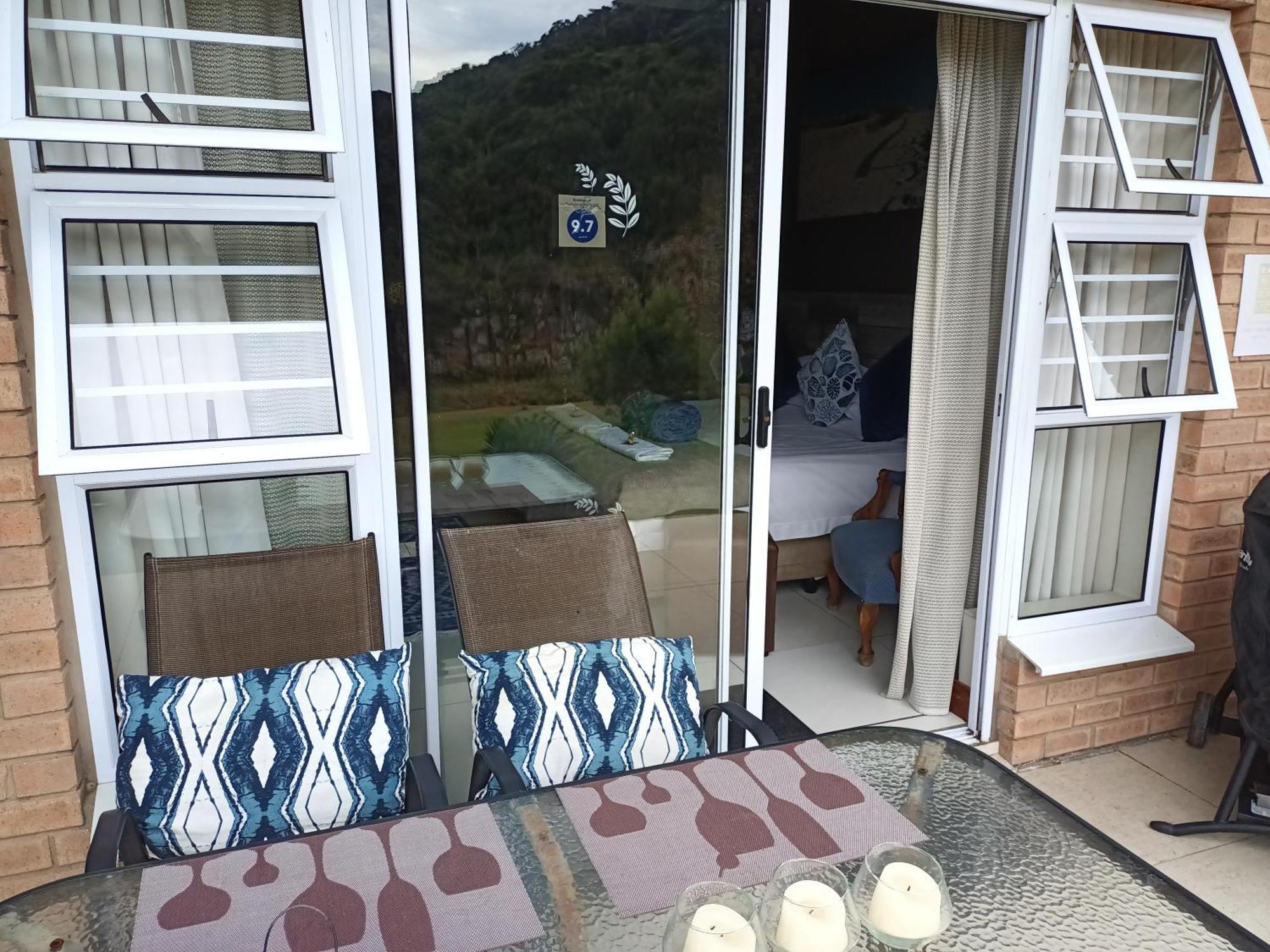 Mackenzies Accommodation East London Esterno foto
